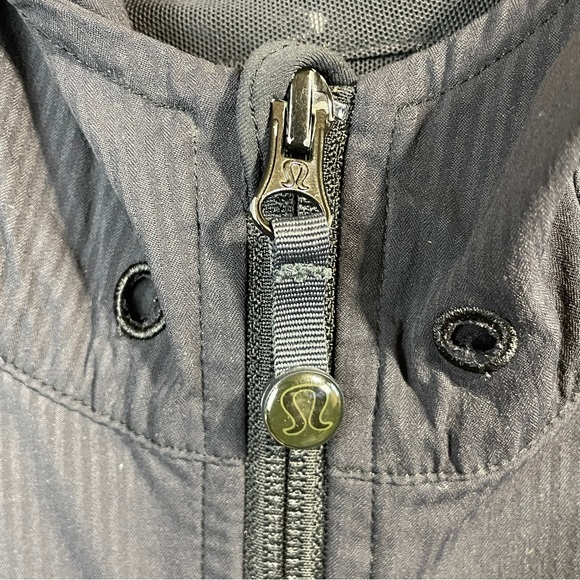 Lululemon Athletica Women’s Dance Studio Jacket Size 4 Lightweight Hoodie Black - Picture 7 of 12